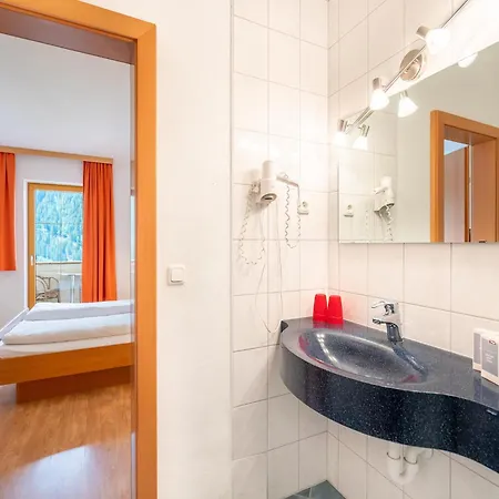 In Neustift Near Lift, Cleaning Included Appartement *